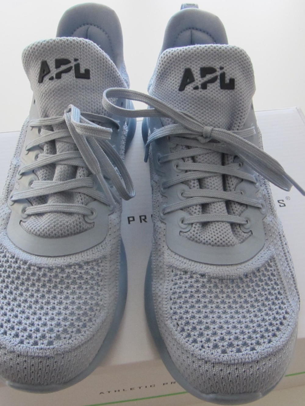 APL ATHLETIC PREPOLSION LAB WOMEN'S TECHLOOM TRACER 8.5